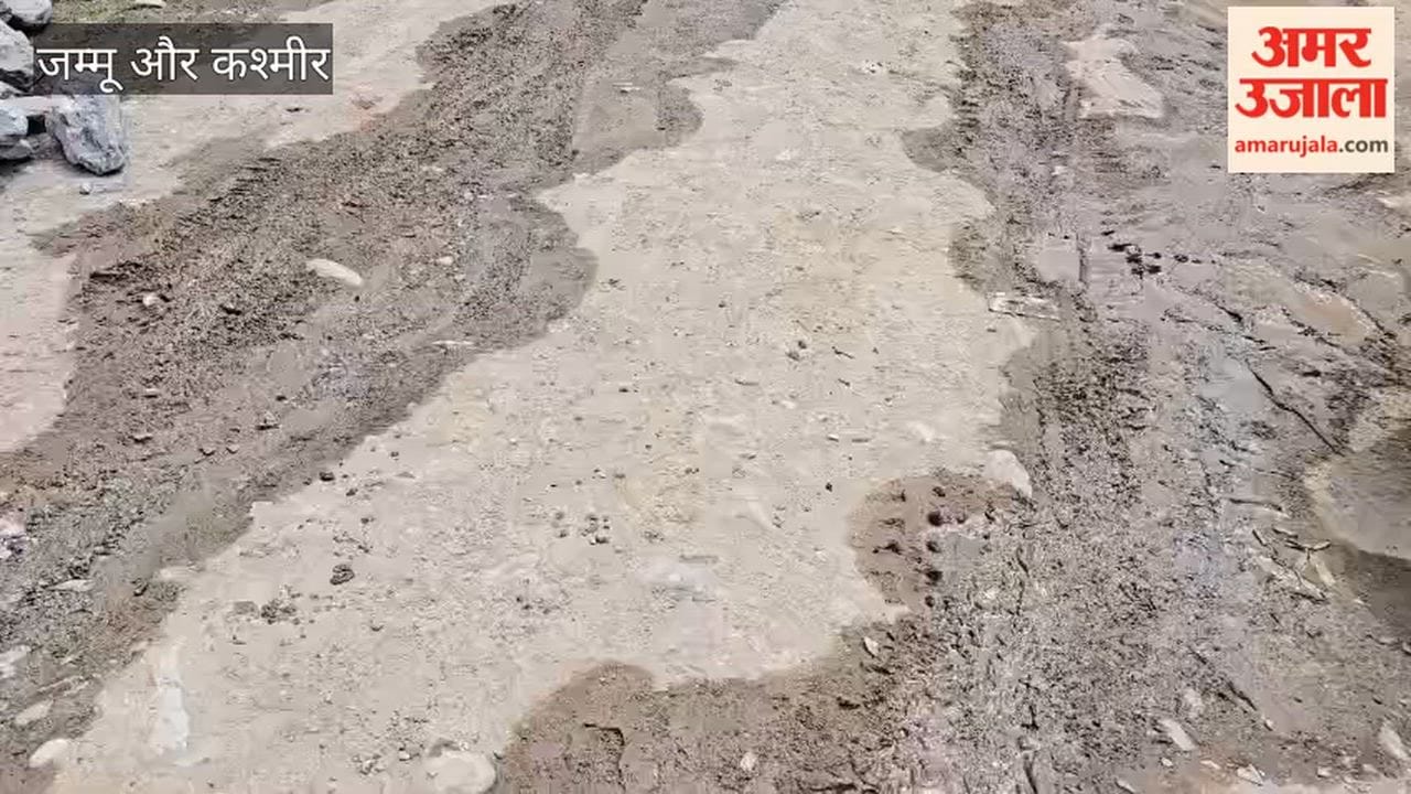 Residents of Shutkadi-Sonamarg distressed by the poor condition of the road