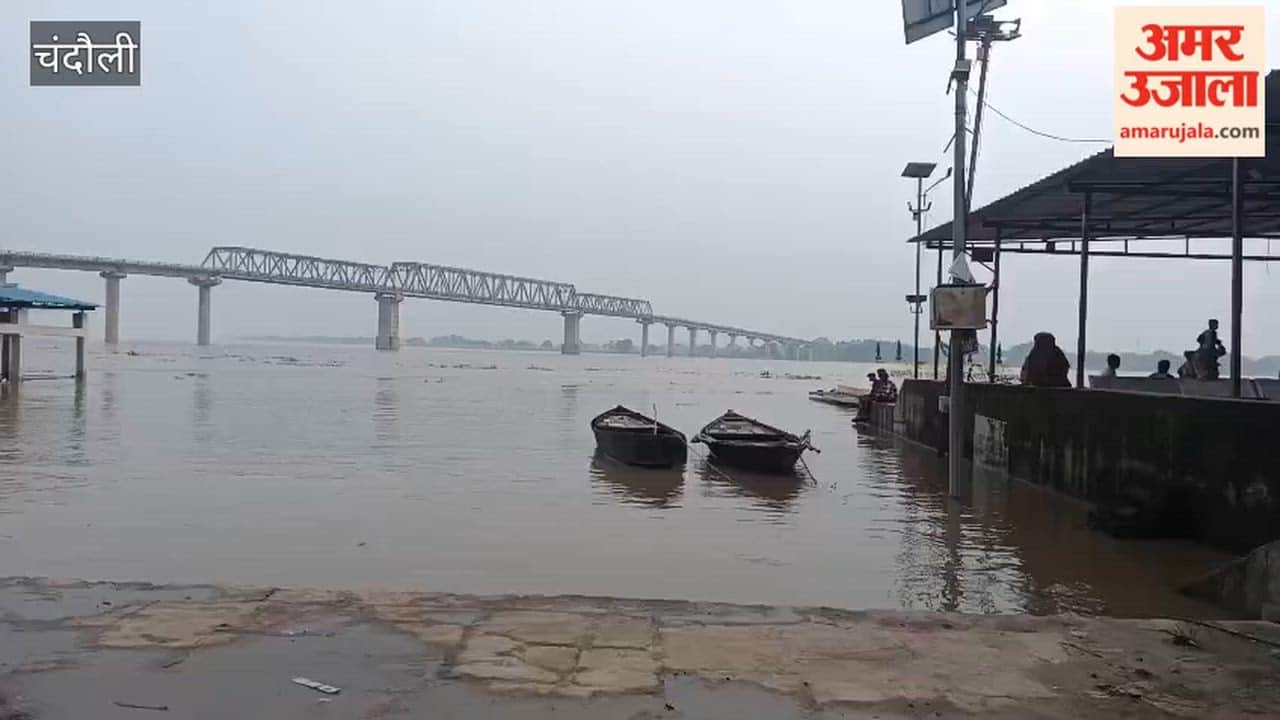 Ganga flowing 1 meters below danger mark boat operations suspended