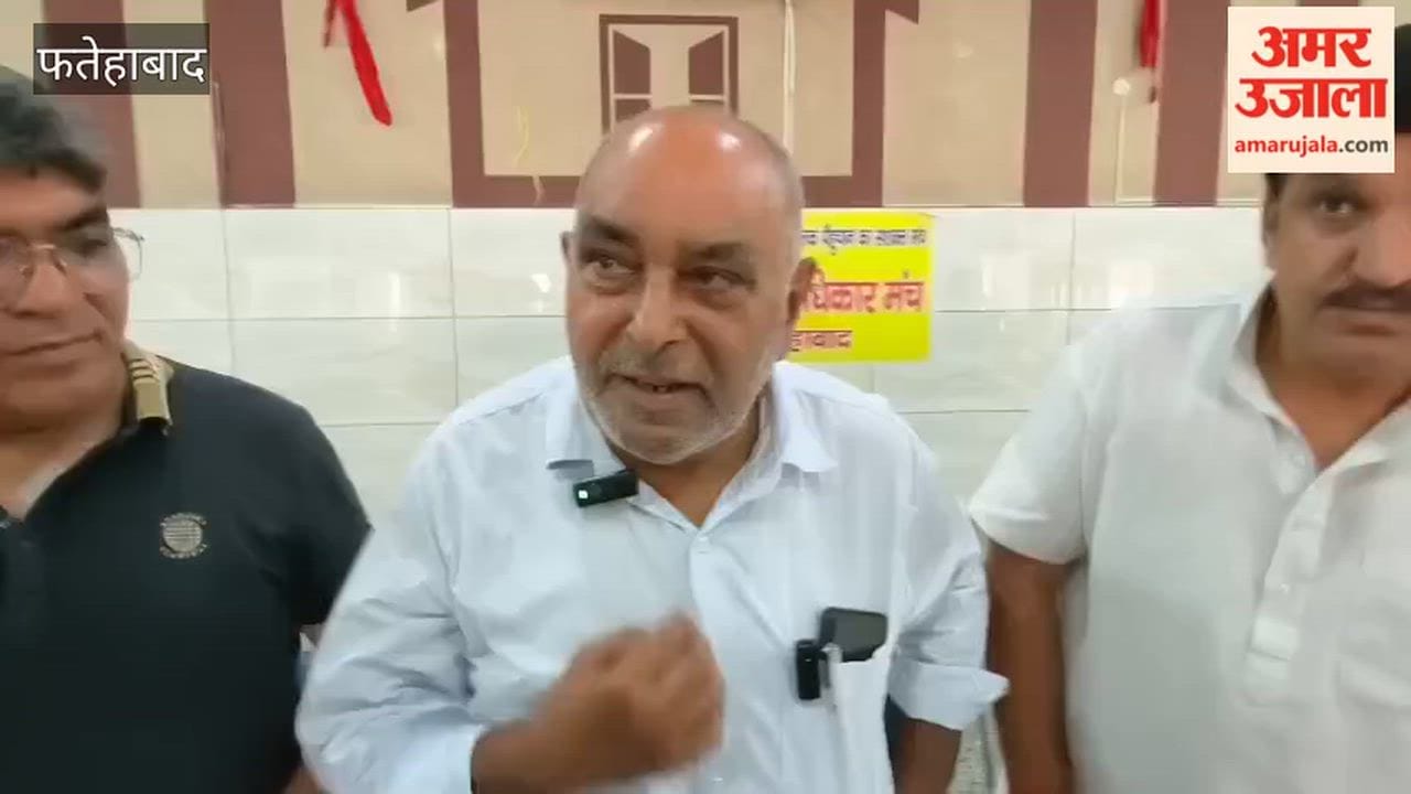 Several councilors in Fatehabad are set to resign in support of sanitation workers, while social organizations and shopkeepers will jointly stage a protest at Jawahar Chowk.