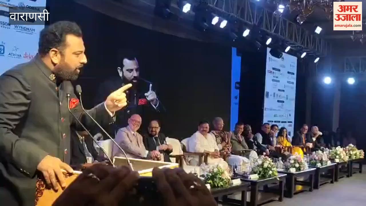 Minister Ravindra Jaiswal addressed FHRAI convention