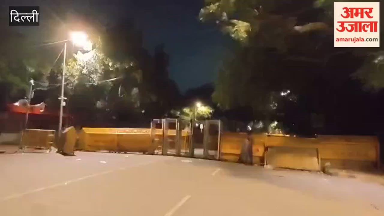 Silence at night after protesters left Jantar Mantar