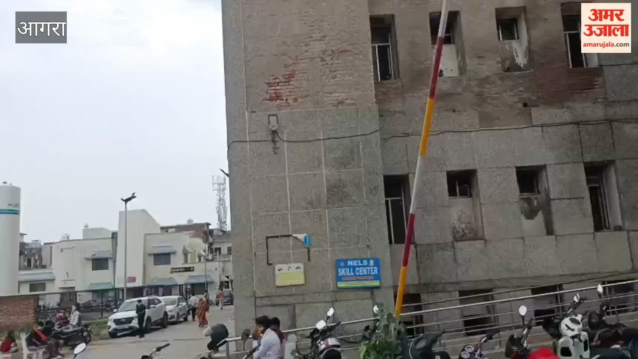building at SN Medical College dilapidated within 10 years in agra