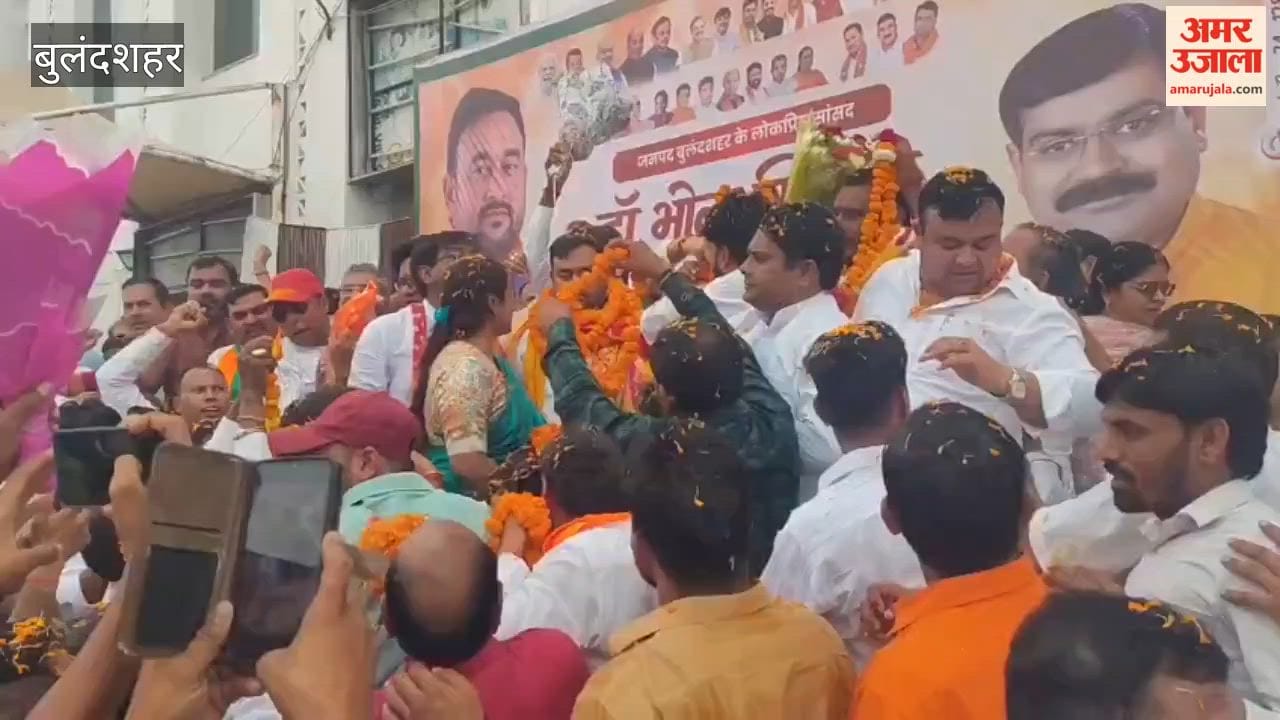 Dr. Bhola Singh arrived in Bulandshahr