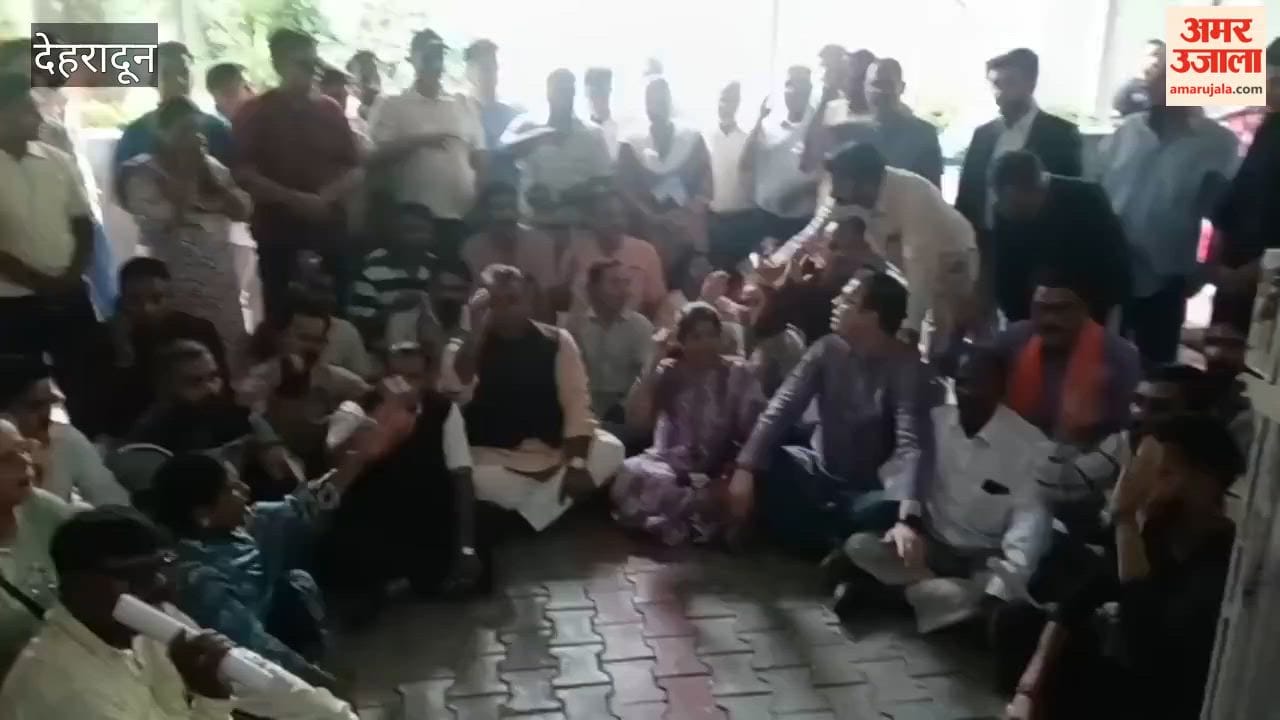 Congress accused of obstructing the SIR process BJP stages protest
