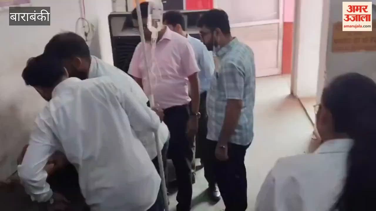 बाराबंकी में डंपर ने कार को मारी टक्कर, चार लोगों की मौत; बच्ची की हालत गंभीर