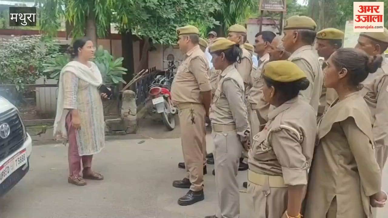 PRD Personnel Stop CDO's Vehicle Over Pending Salaries in Mathura