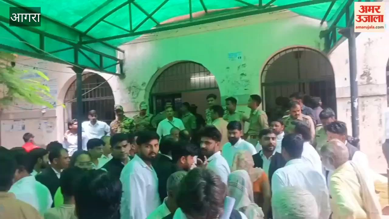 Paper Spray Attack at Agra Civil Court, Accused Detained