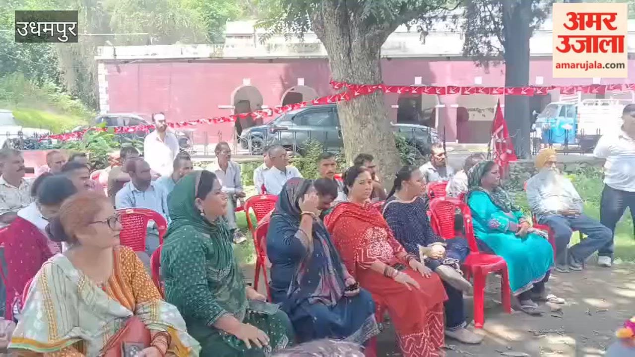 National Conference's Central Labour Union holds an event in Udhampur