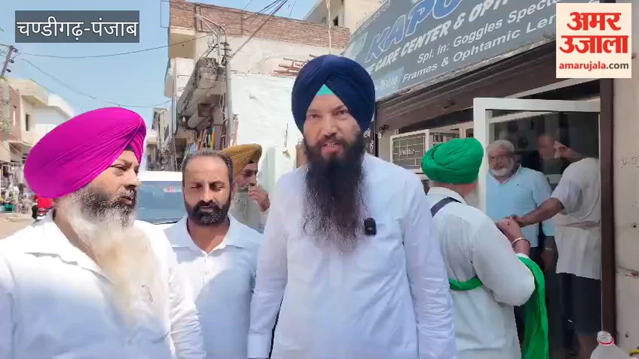 Khaira raised questions on the auction of the Cooperative Society office in Bhulath.
