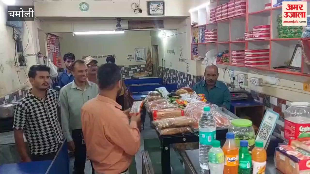 Karnaprayag: Instructions issued to ensure cleanliness in shops and dhabas during the festive season; the campaign will continue