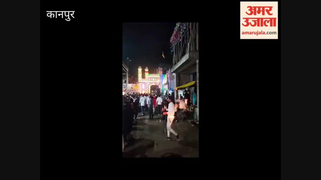 Kanpur: Elaborate decorations and tableaux set up in Makanpur