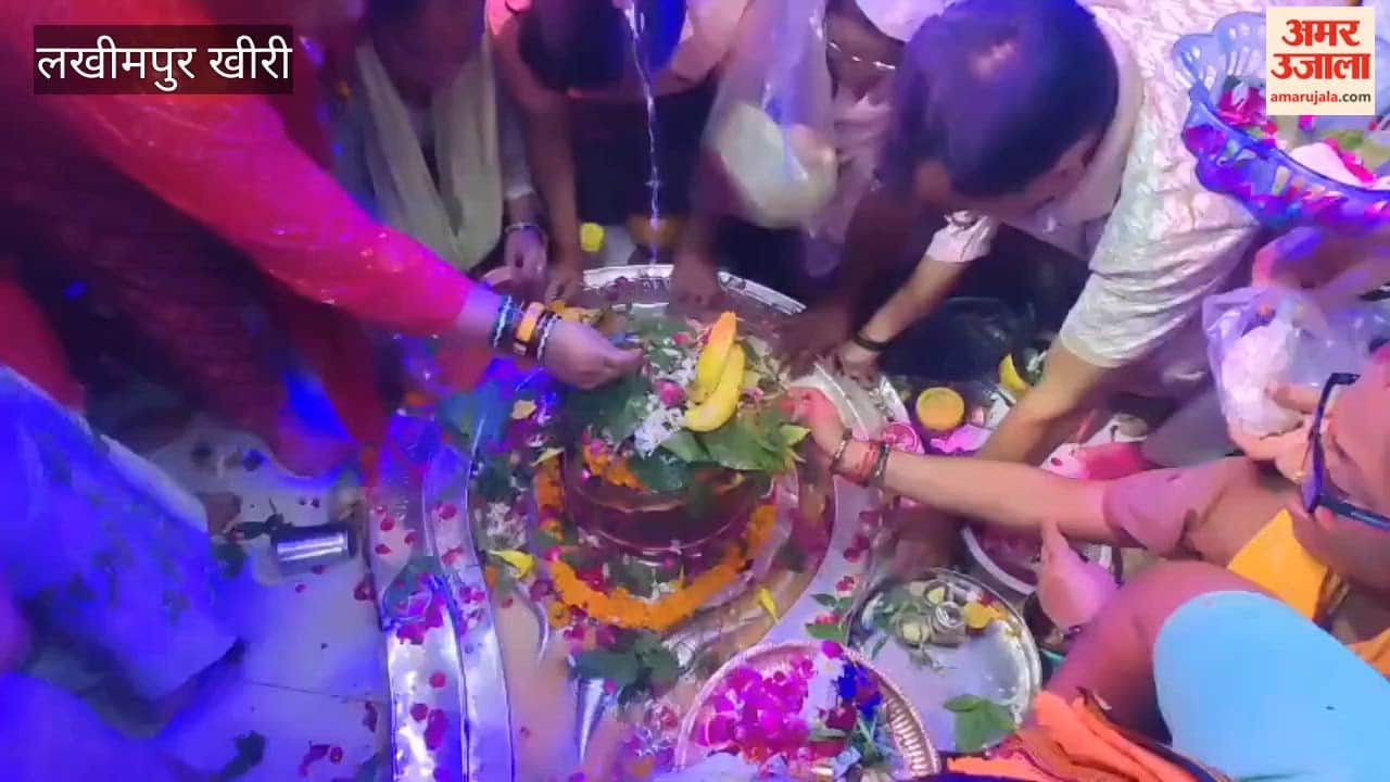Crowds of devotees thronged Shiva temples on the last Monday of Sawan