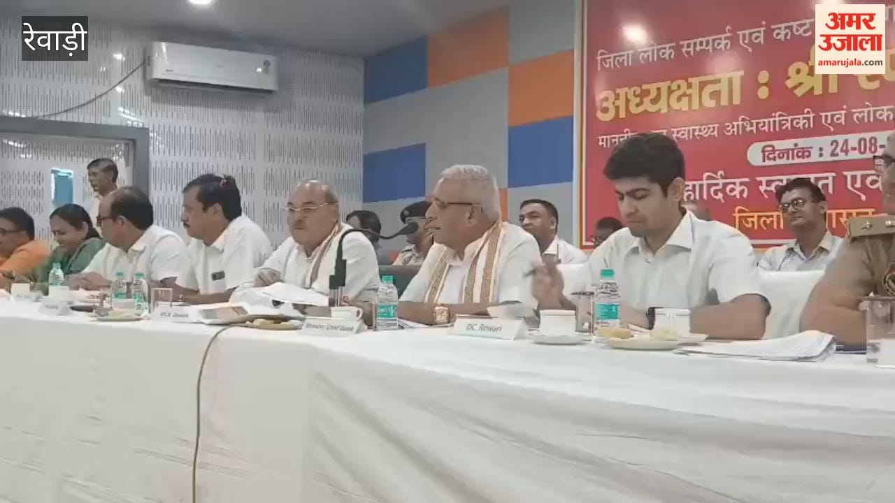 Instructions issued to clean the sewerage line in Rewari Sector-1; Public Works Minister Ranbir Gangwa orders the MC Executive Officer.