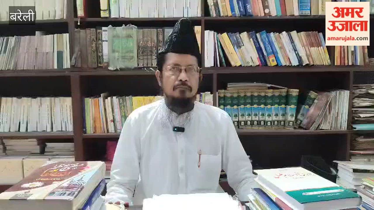 Juloos-e-Mohammadi Fatwa issued against DJs and foreign flags.
