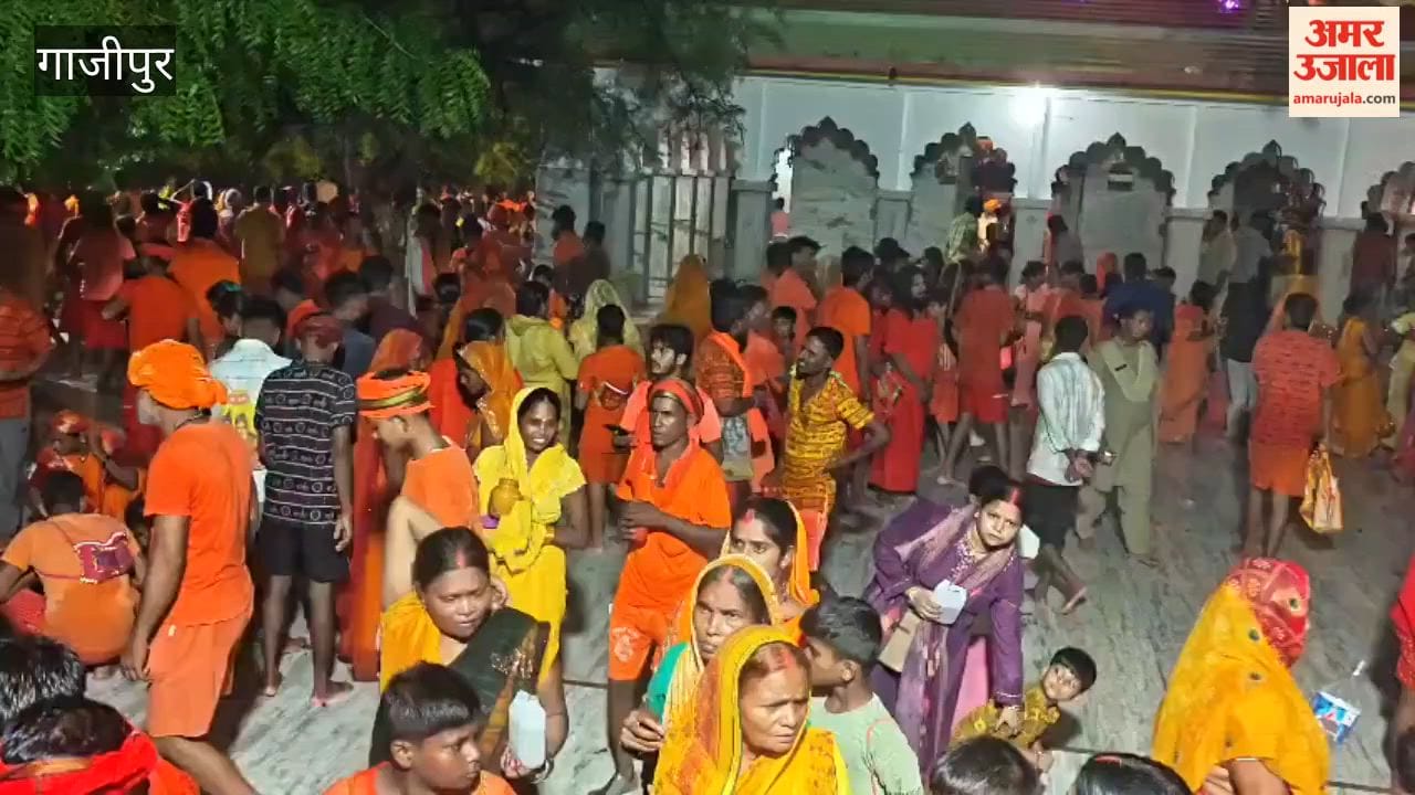 On the last Monday of Sawan, the tide of Shiv devotion was visible in Lahurikashi, 3.71 lakh people performed Jalabhishek