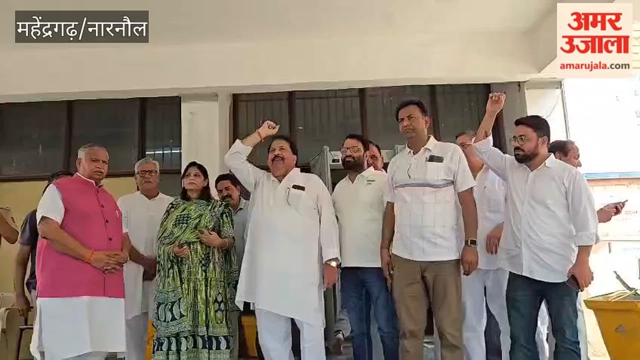 Vyapar Suraksha Manch staged a protest in Narnaul against the attack on a trader.