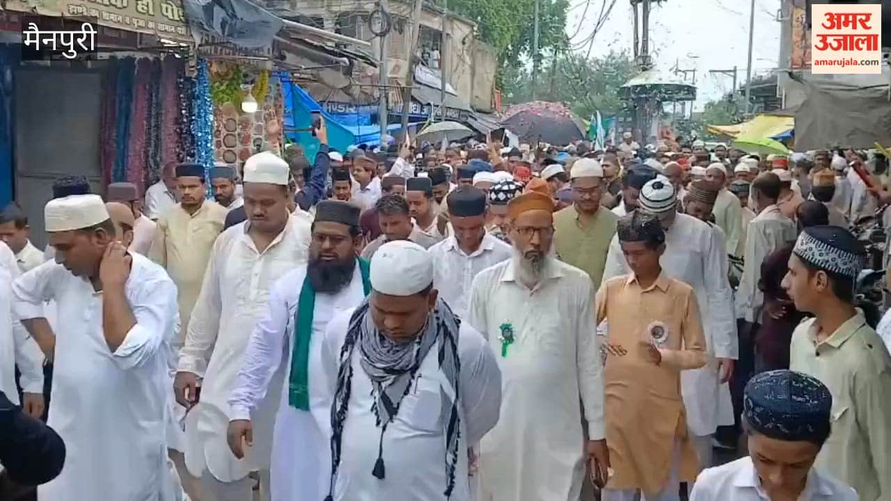 Juloos-e-Mohammadi Taken Out with Grandeur in Mainpuri
