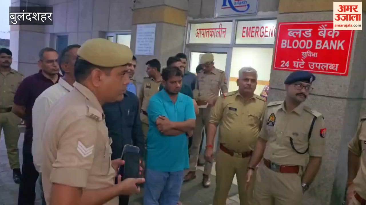 Roadways bus rams into rear of dumper in Bulandshahr; two dead, including girl and 20 injured