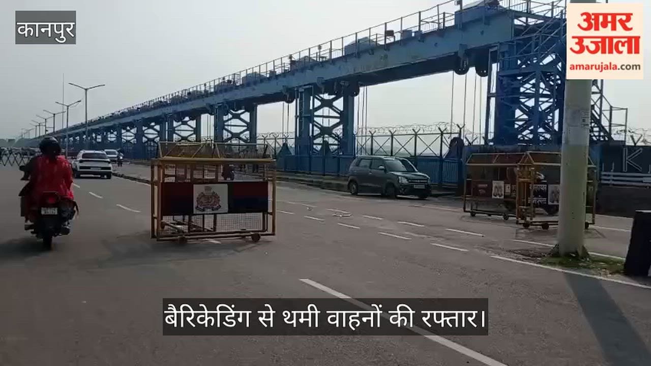 Barricading Installed Every 20 Metres on Ganga Barrage to Control Speed and Accidents