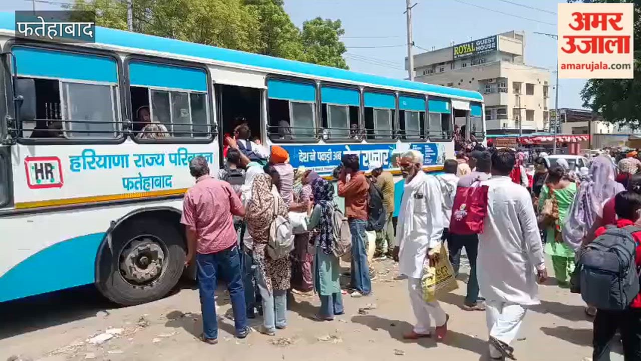 Passengers were seen struggling to board buses on the Fatehabad-Sirsa-Hisar route.