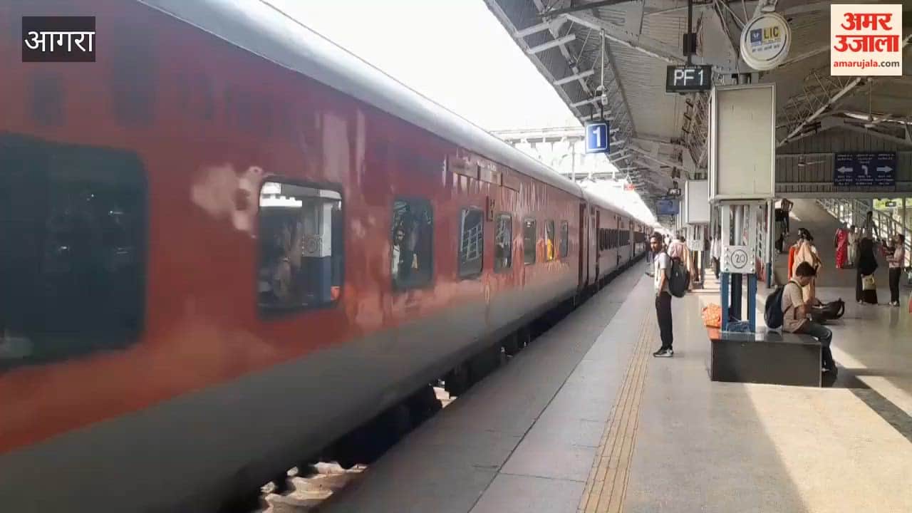 Crowds thronged railway stations and bus stands on Raksha Bandhan