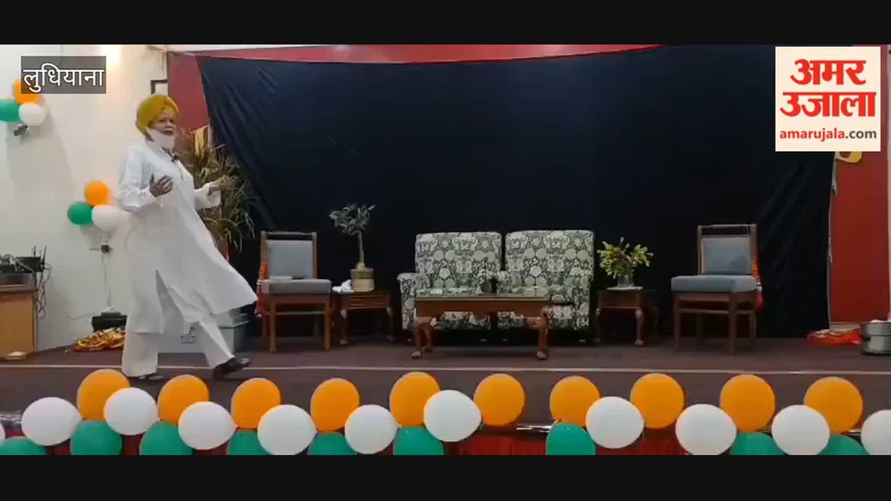 Laxmi Ladies Club organized a play performance in Ludhiana.
