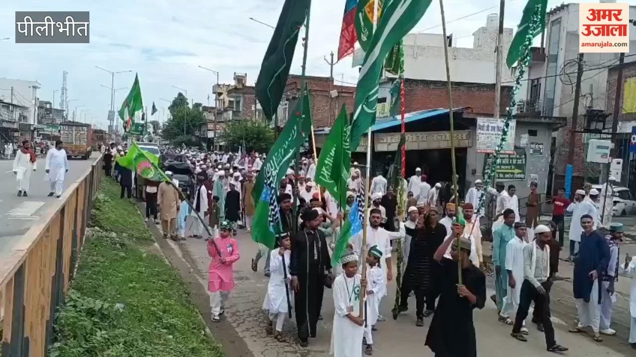 Juloos-e-Mohammadi taken out in Neuria on Eid-e-Milad-un-Nabi