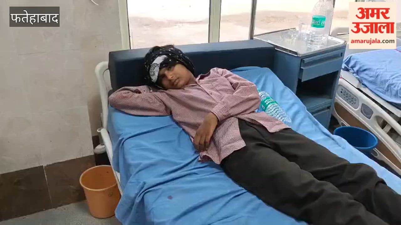 Fatehabad: Female student accuses math teacher of assault; department initiates probe.