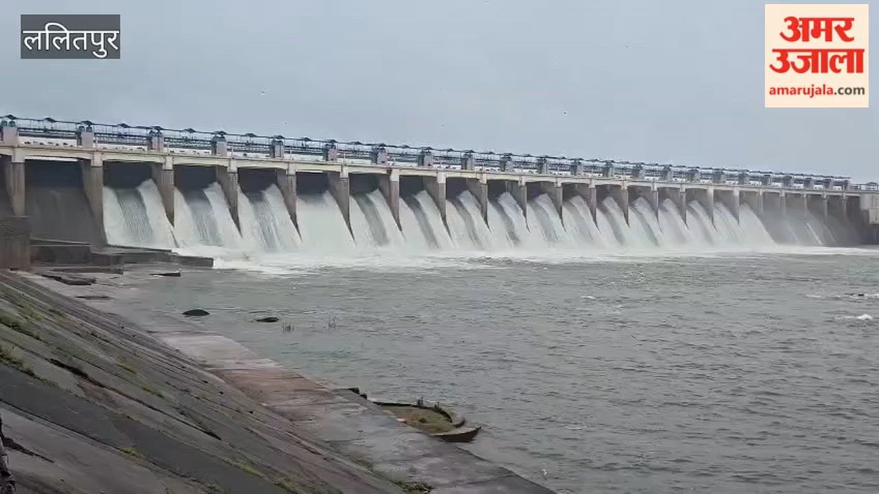 20 gates of Matatila Dam opened; 52,000 cusecs of water released.