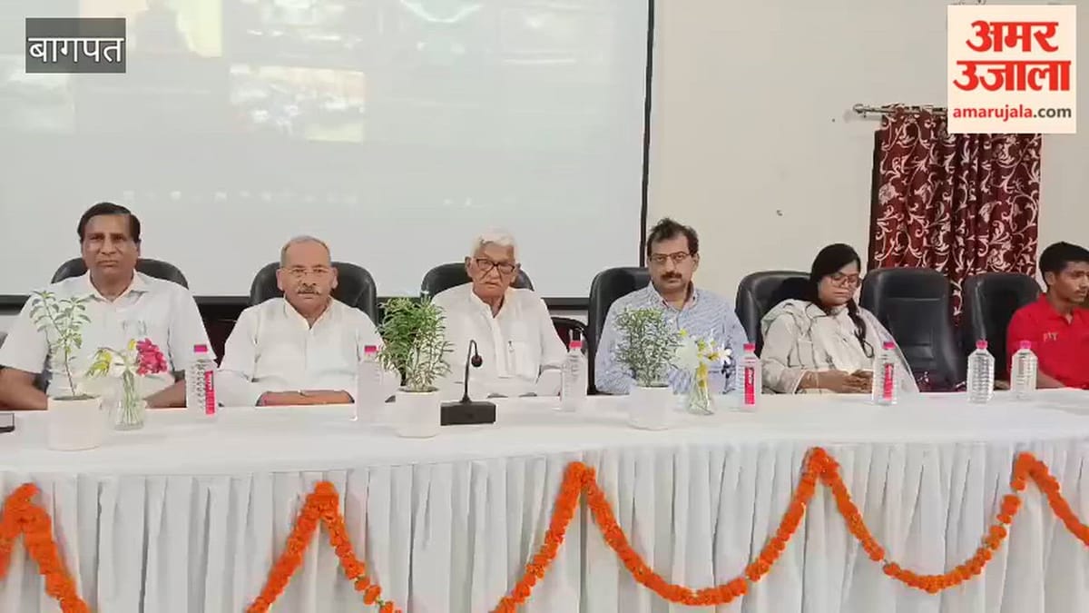 बड़ौत के जनता वैदिक कॉलेज में खेल दिवस पर हुआ युवा कनेक्ट कार्यक्रम, सांसद ने खिलाड़ियों को आगे बढ़ने के लिए किया प्रेरित