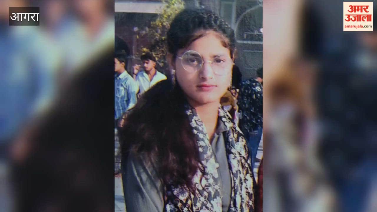 Teenage girl drowns in pond; villagers retrieve body after an hour-long struggle.