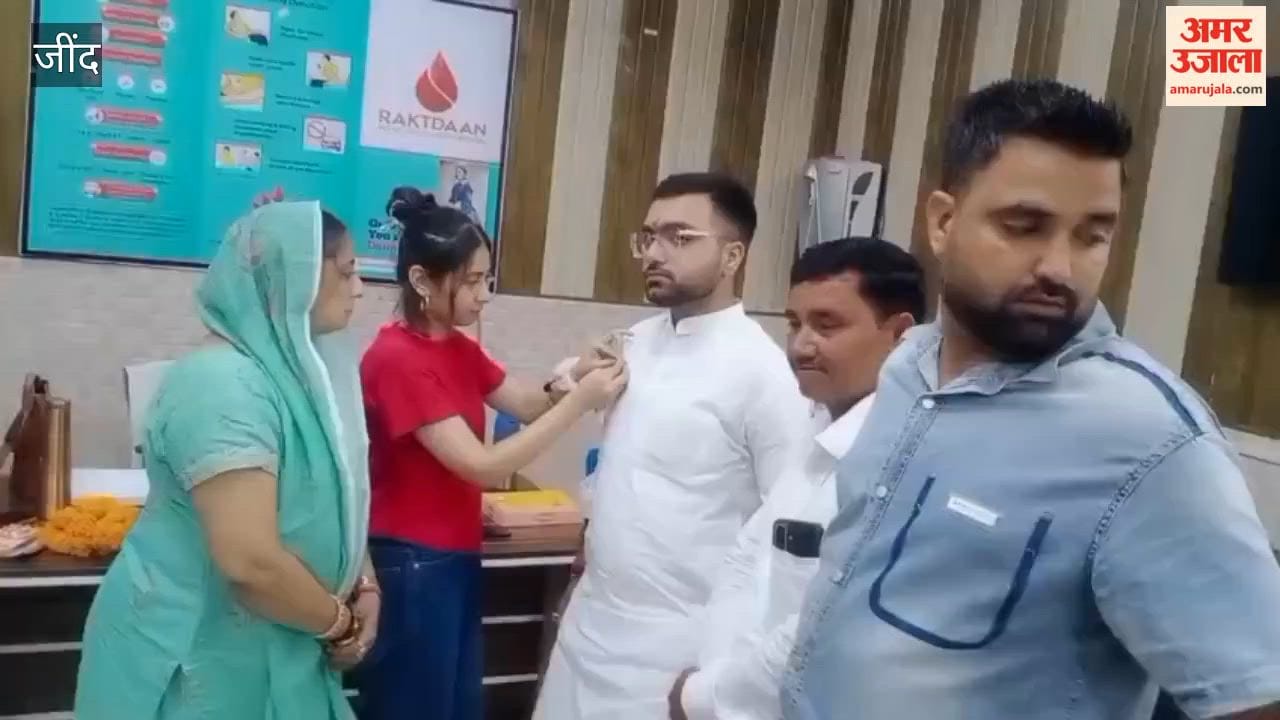 Jind: Blood donation camp held on daughter's birthday; Sonu Pehalwan donates blood for the 41st time.