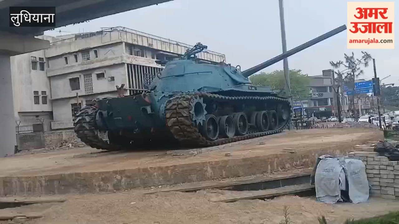 Major Bhupinder Singh's statue and a tank captured from Pakistan at Bharat Nagar Chowk in Ludhiana.