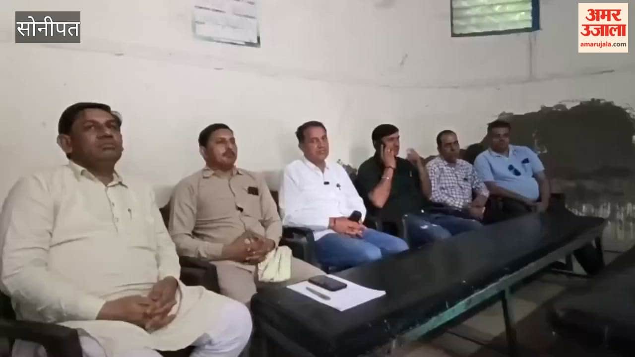 Roadways employees sent a demand letter to the General Manager