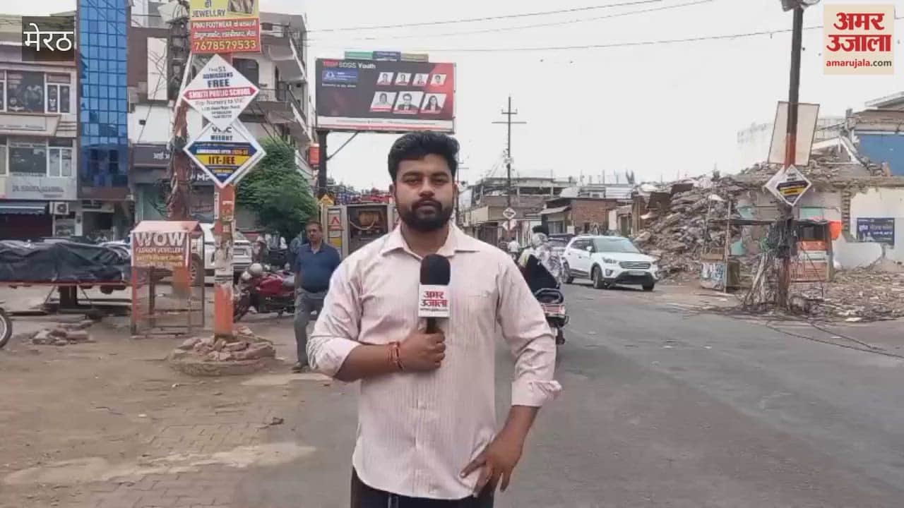 Meerut: Premises Not Sealed Even by Afternoon; Traders Remained Seated Amidst the Rain