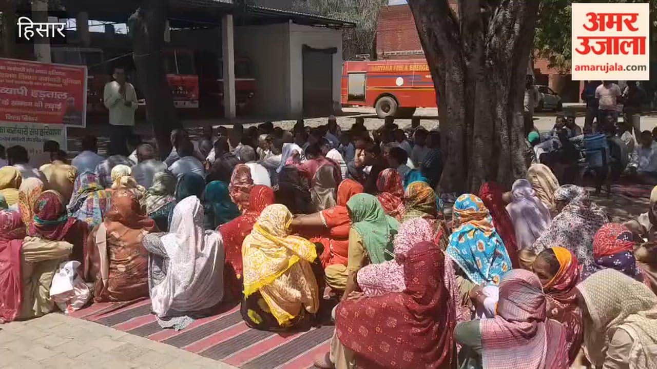 Sanitation workers extend support to striking fire brigade employees in Hisar.