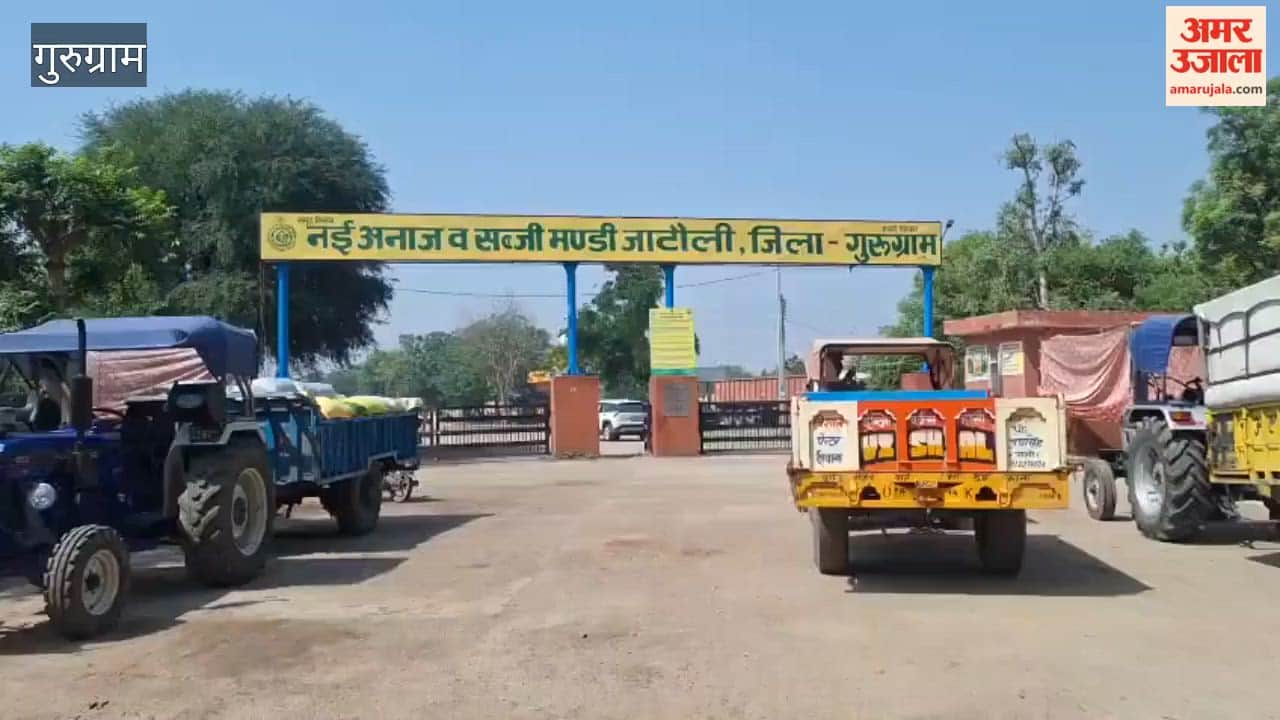 Due to heavy wheat arrivals coupled with ongoing rainfall market management is unable to carry out proper maintenance