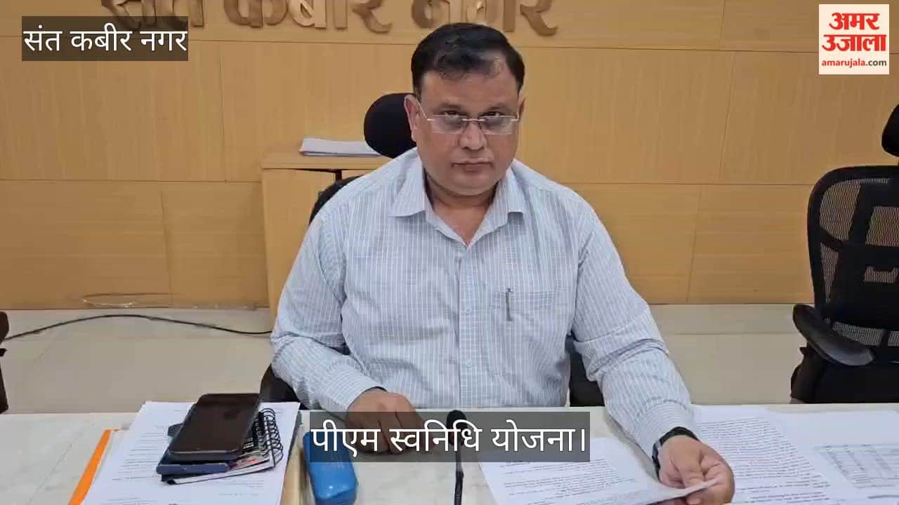 Officials should assist street vendors and hawkers in securing loans.