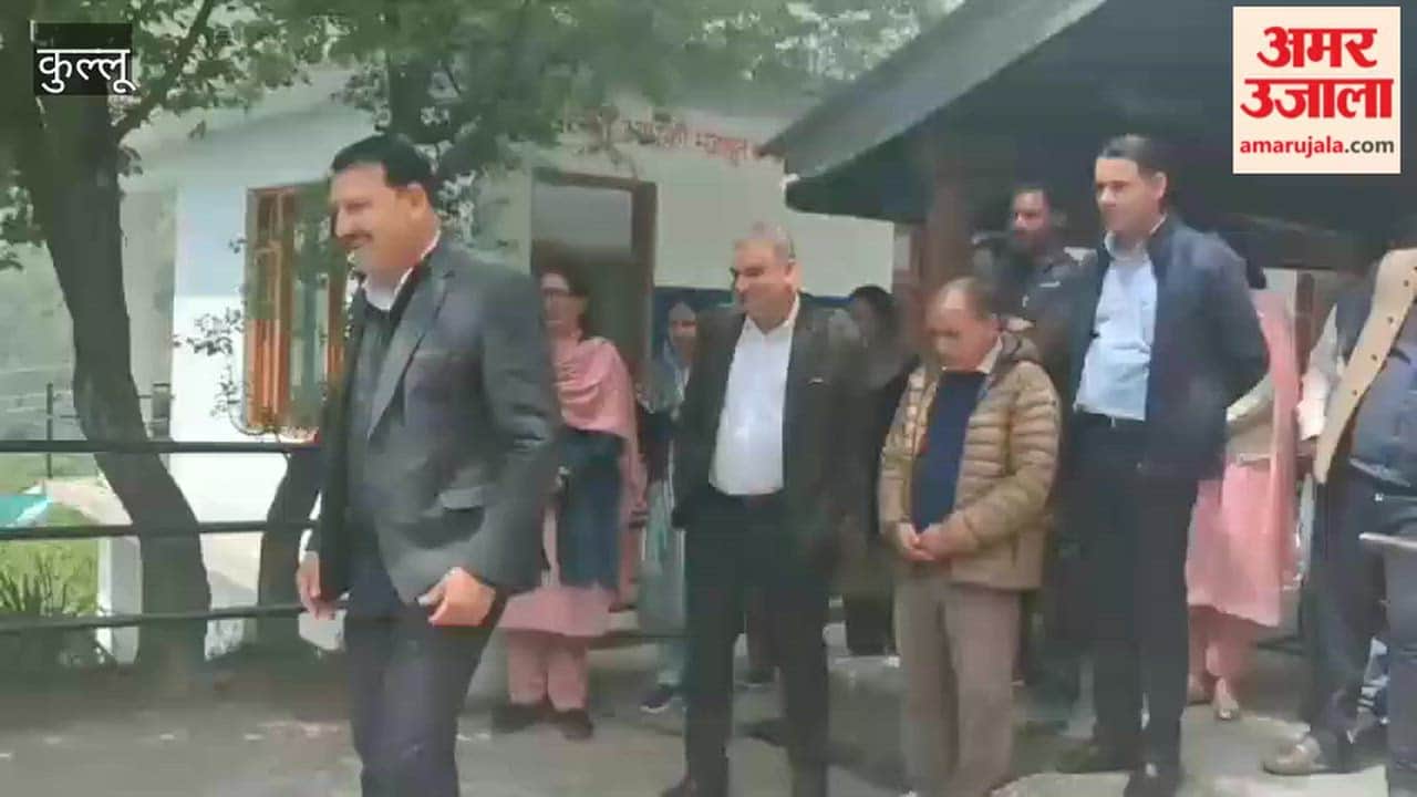 Kullu Readiness Fair held at Kotagaage; Deputy Director Dr. Sunil engages in activities with children