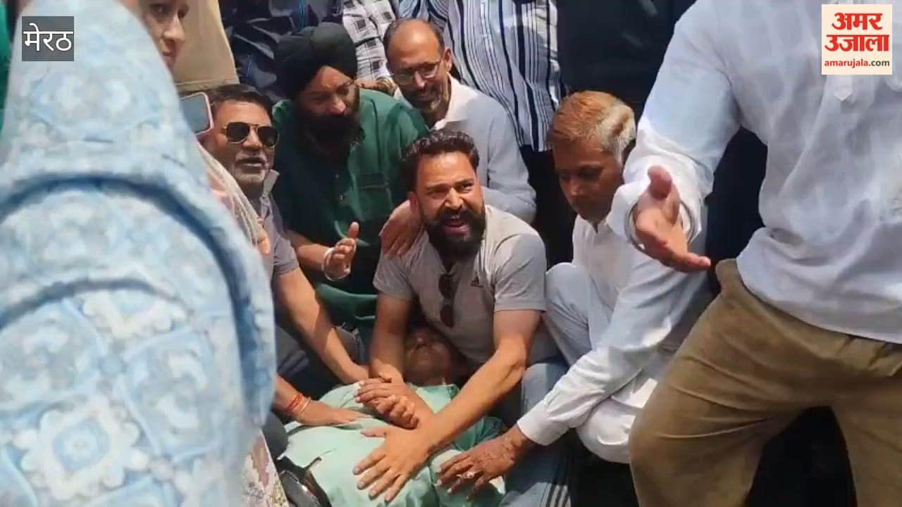 Meerut: Uproar during sealing drive in Central Market; protesting trader faints