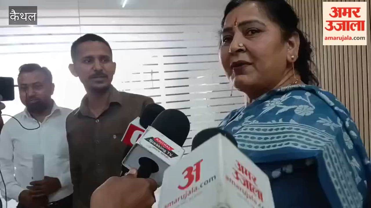 The city council's budget meeting deviated from the issue.