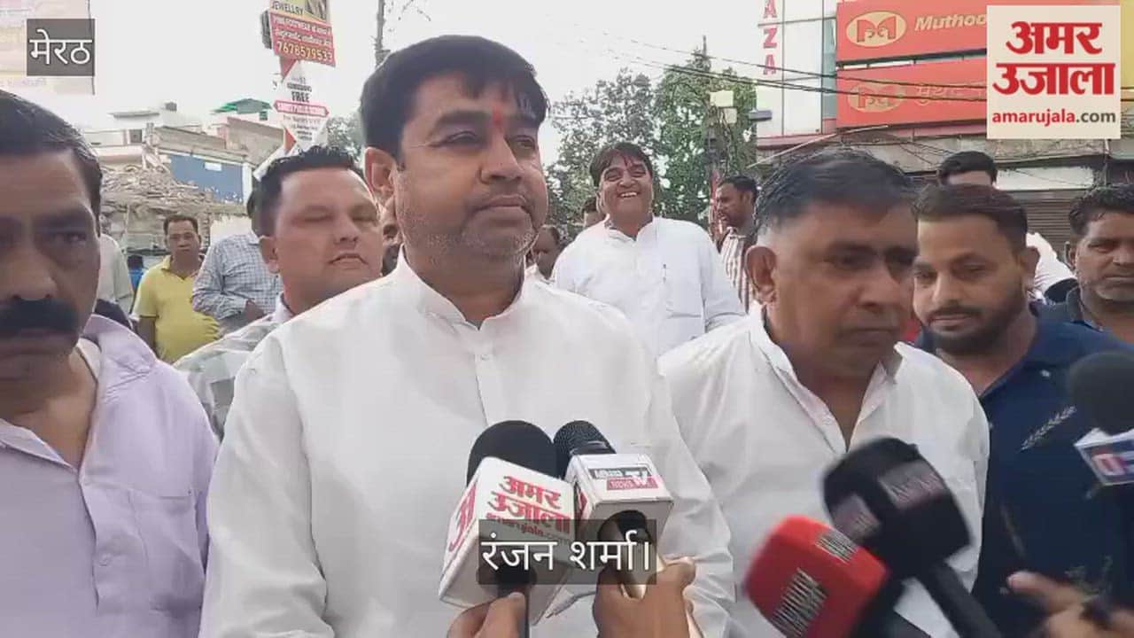 Meerut: Congress Metropolitan President Ranjan Sharma took a dig at BJP, said- government should find a solution.