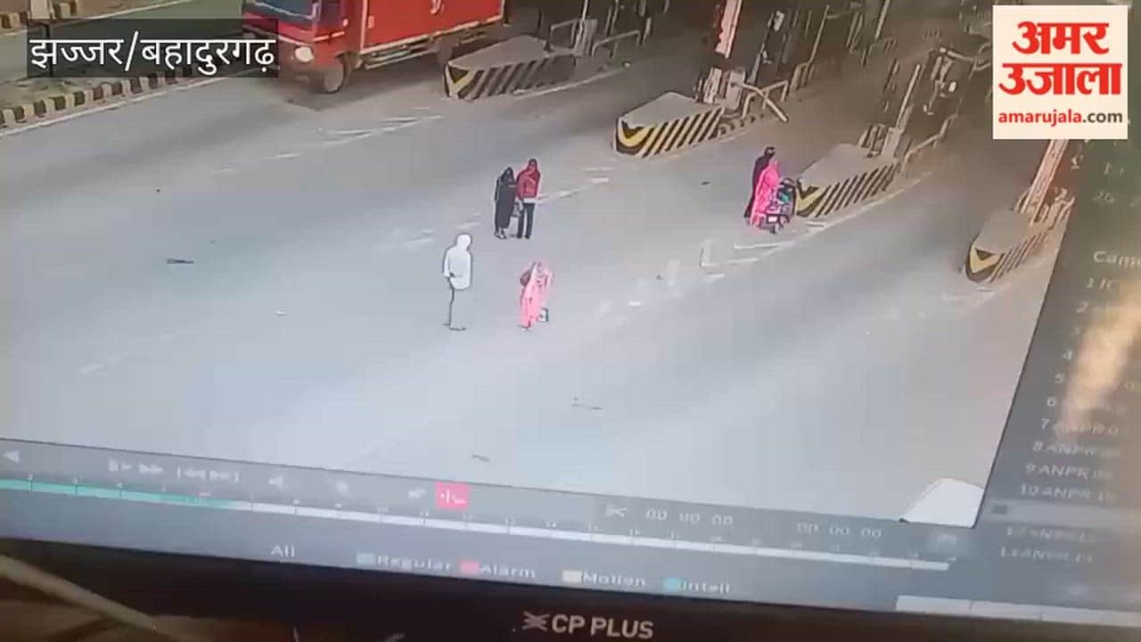 Employee dies after being hit by a roadways bus at the Rohad Toll Plaza in Bahadurgarh.