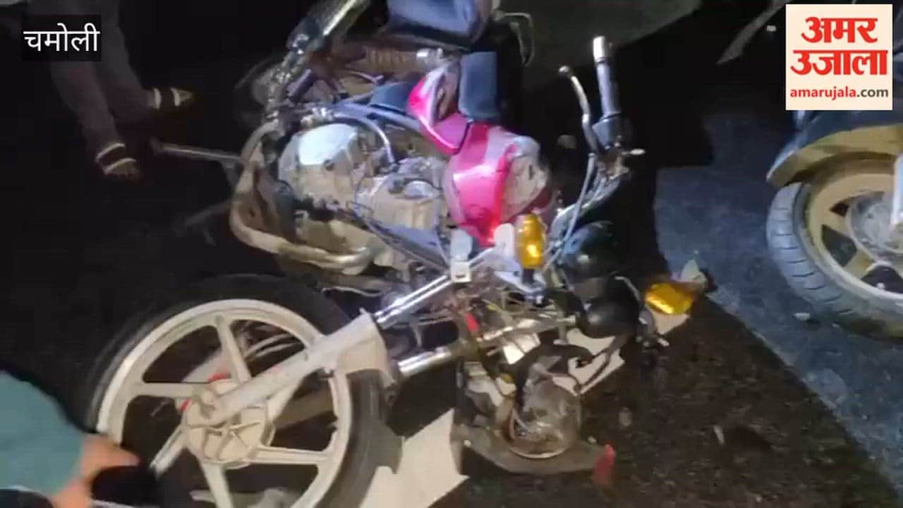 Badrinath Highway: Speeding Car Crashes into Several Vehicles Parked Along Roadside