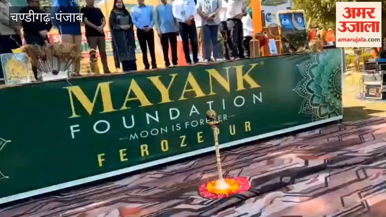 फिरोजपुर में करवाई पेंटिंग व अन्य प्रतियोगिता, दिए इनाम