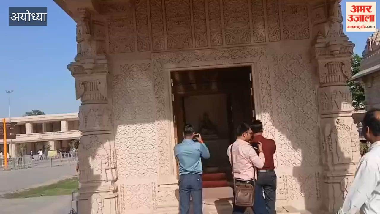 अयोध्या में 1800 करोड़ रुपये में बनकर तैयार हुआ भव्य राम मंदिर