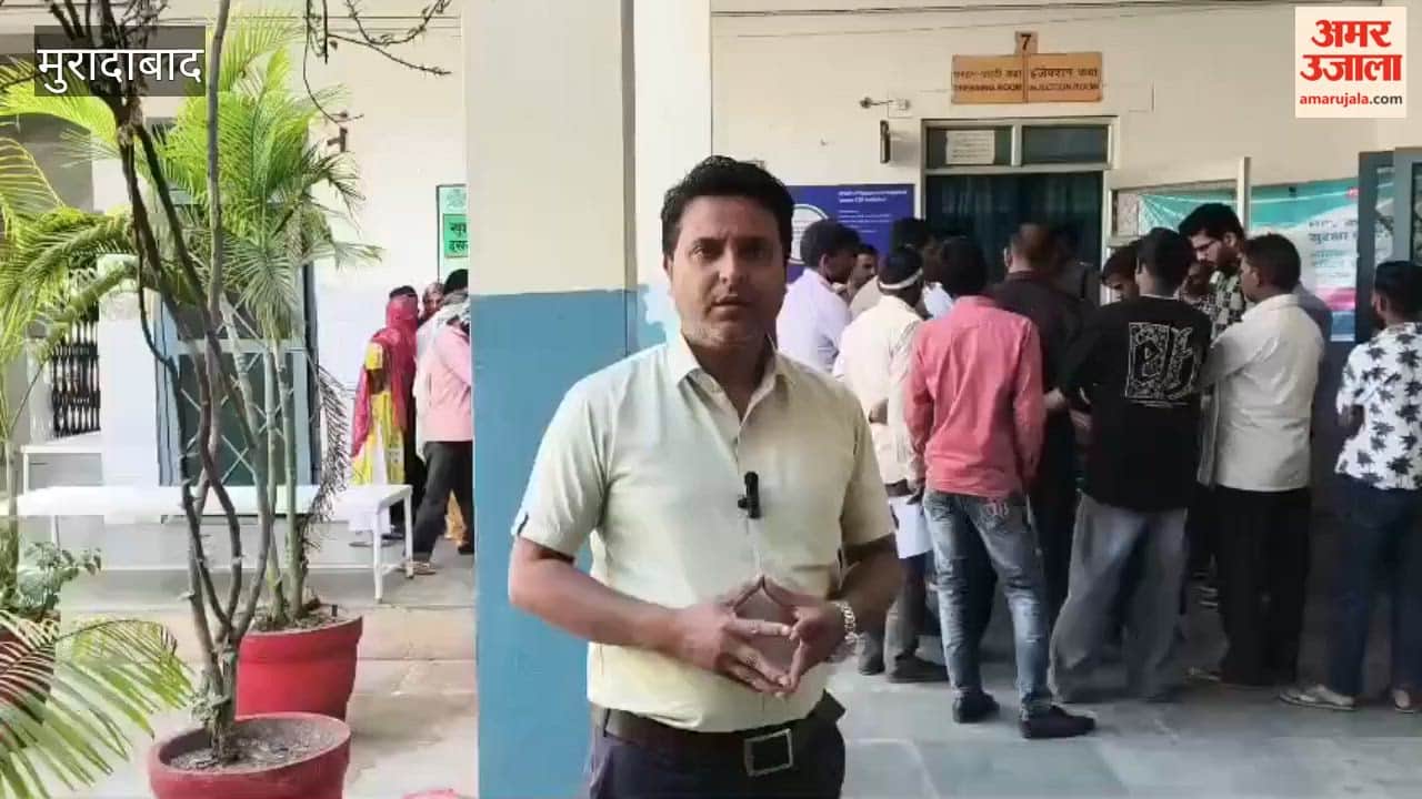 Youth Throat Slit in Love Affair; Attempted Murder,Sensation in Shahbad's OC Village