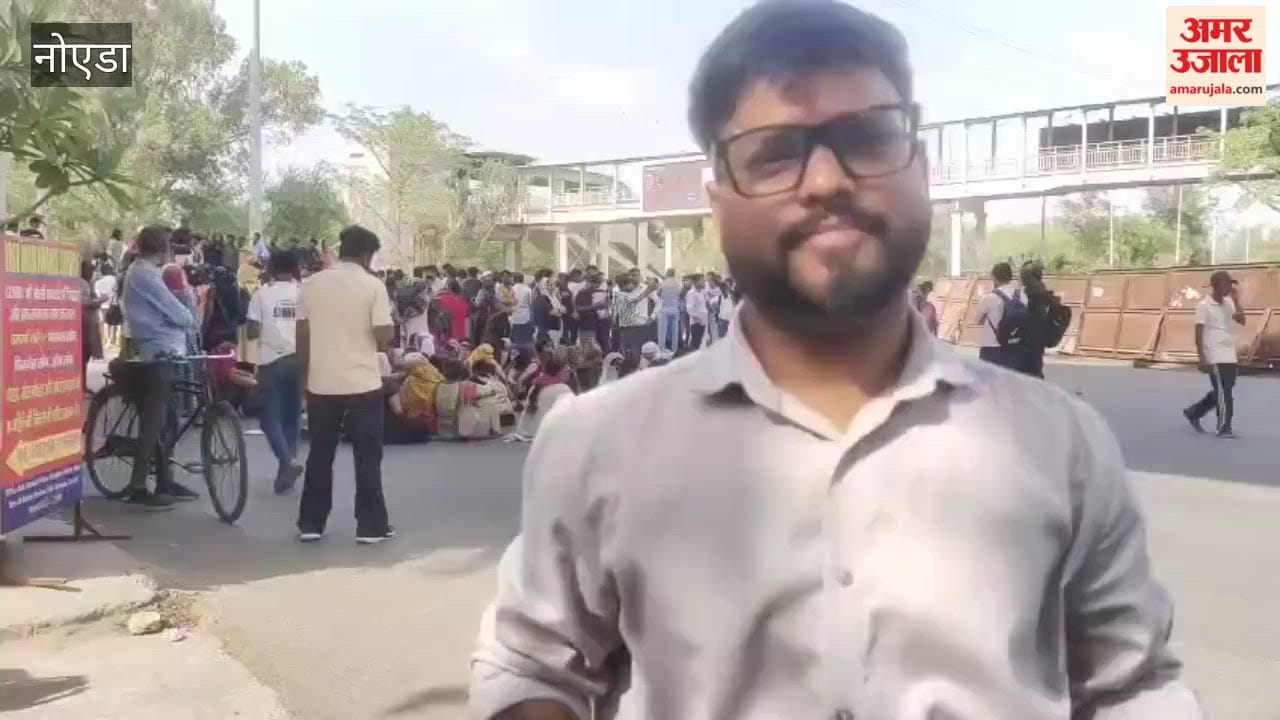 Employees agitation continues for third day in noida phase 2