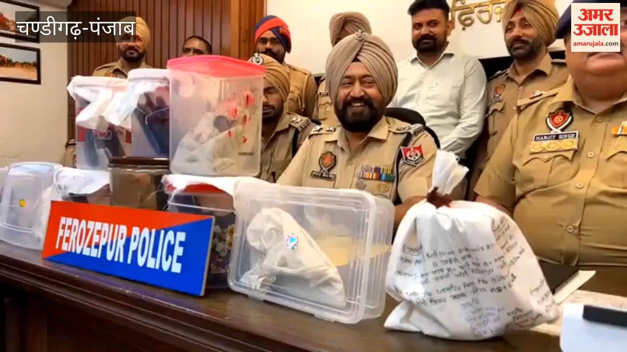 Ferozepur 21 kg of heroin 10 pistols and 15 smugglers seized/arrested in 15 days