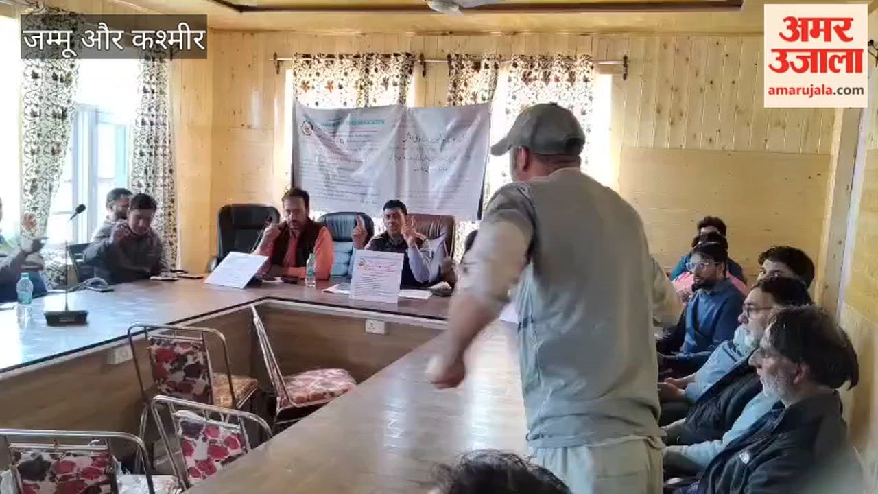 Patwar Association Shopian Unit Holds Three-Day Token Strike